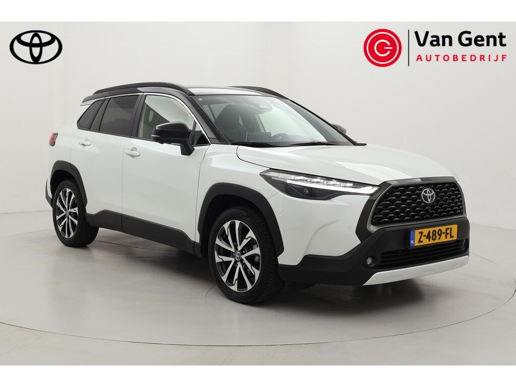 Toyota Corolla Cross Hybrid 200 Executive | Leder | Apple Carplay / Android Auto | Stoel-/stuurverwarming | Dodehoek detectie | 360 camera | JBL