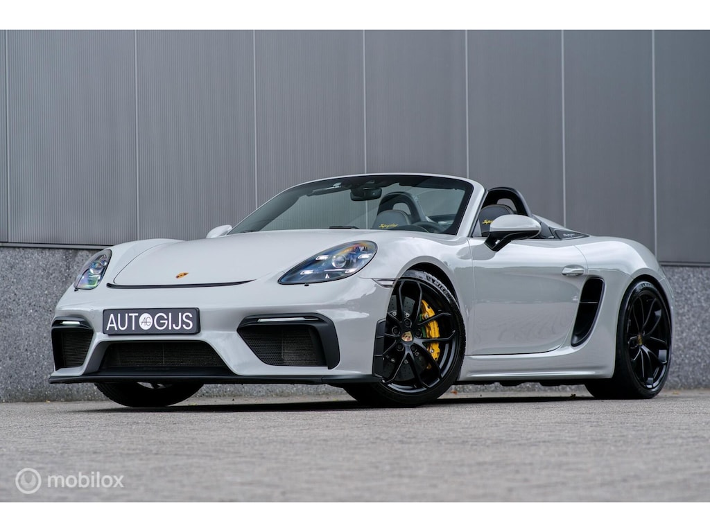 Porsche 718 Spyder 4.0 | Keramisch | BTW auto | NAP NL auto | OPF delete | Sportchono | Comfortseats | Alcantara | Carbon | LED |