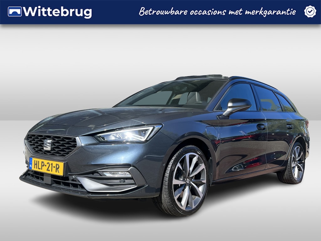 SEAT Leon Sportstourer 1.4 TSI 204pk eHybrid PHEV FR DSG Automaat / Panorama dak / Memory / Full Led / Suede bekleding / Camera / 18 Inch