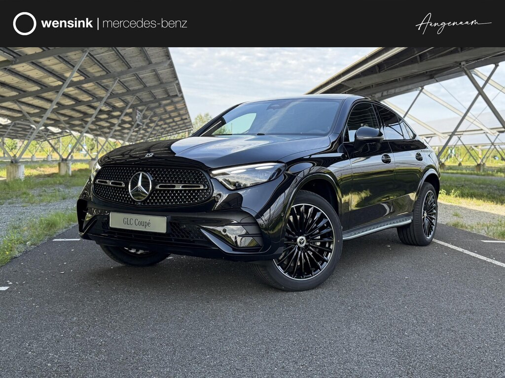 Mercedes-Benz GLC Coupe 300e 4MATIC Business Solution AMG | Night | Panoramadak | Trekhaak | Nappaleer | Stoelventilatie | Sfeerverlichting | 360 camera | Digital light |