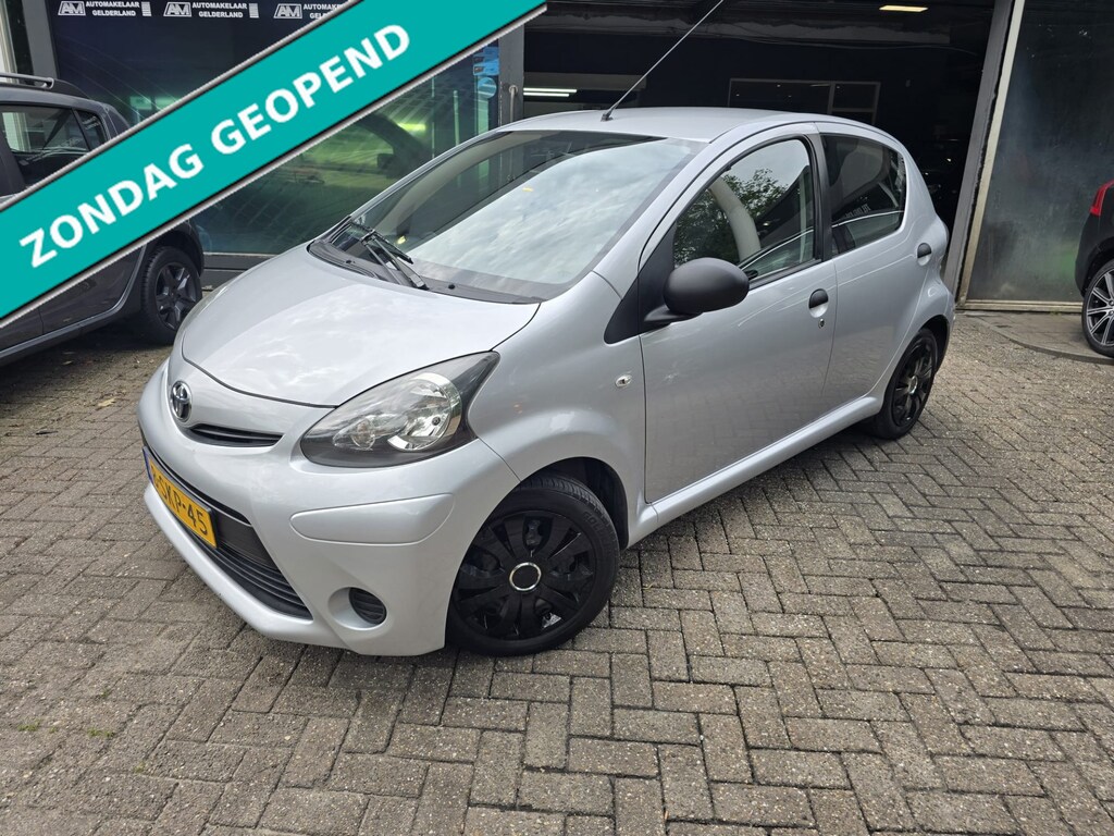 Toyota Aygo 1.0 VVT-i Now |3/6 OF 12MND GARANTIE | AIRCO | ELEC PAKKET | NIEUWE APK |