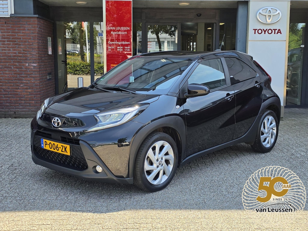 Toyota Aygo X 1.0 VVT-i MT first AD-CRUISE APPLE/ANDROID DONKERE RAMEN LM-VELGEN DAB+ NL-AUTO