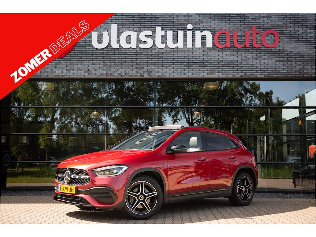 Mercedes-Benz GLA 250 e Business Solution AMG Limited , Panoramadak, Trekhaak, Sfeerverlichting,