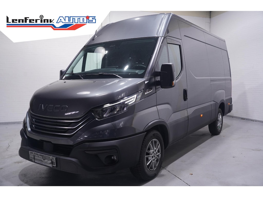 IVECO Daily 35S21 210 pk Aut. L2H2 Nieuw Ex. BPM Navi, Camera Laadruimte Pakket, LED Koplampen, Trekhaak 3.500 kg, 3-Zits