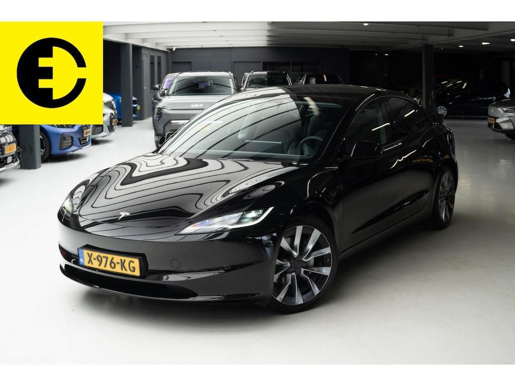 Tesla Model 3 Premium Long Range AWD 78 kWh | SOH 95.5%| Stoelverkoeling | Highland | Incl.BTW