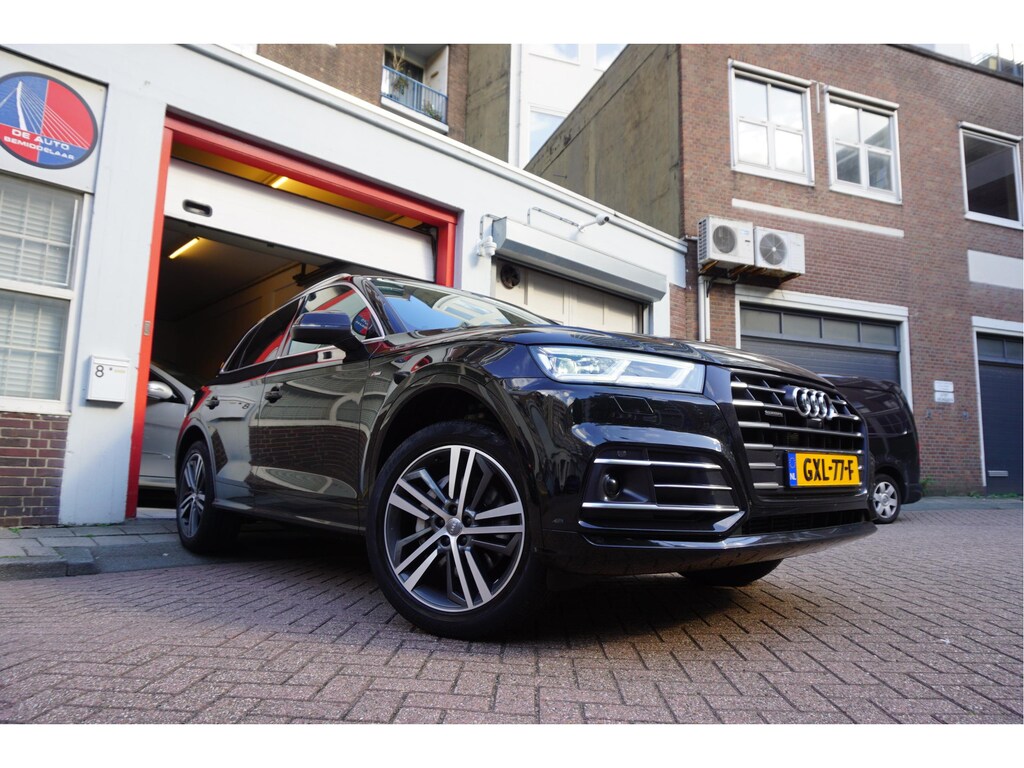 Audi Q5 55 TFSI e quattro Competition Aut7 | Trekhaak | B&O | S-line | Virtual Cockpit | Adaptive cruise | Sfeerverlichting |