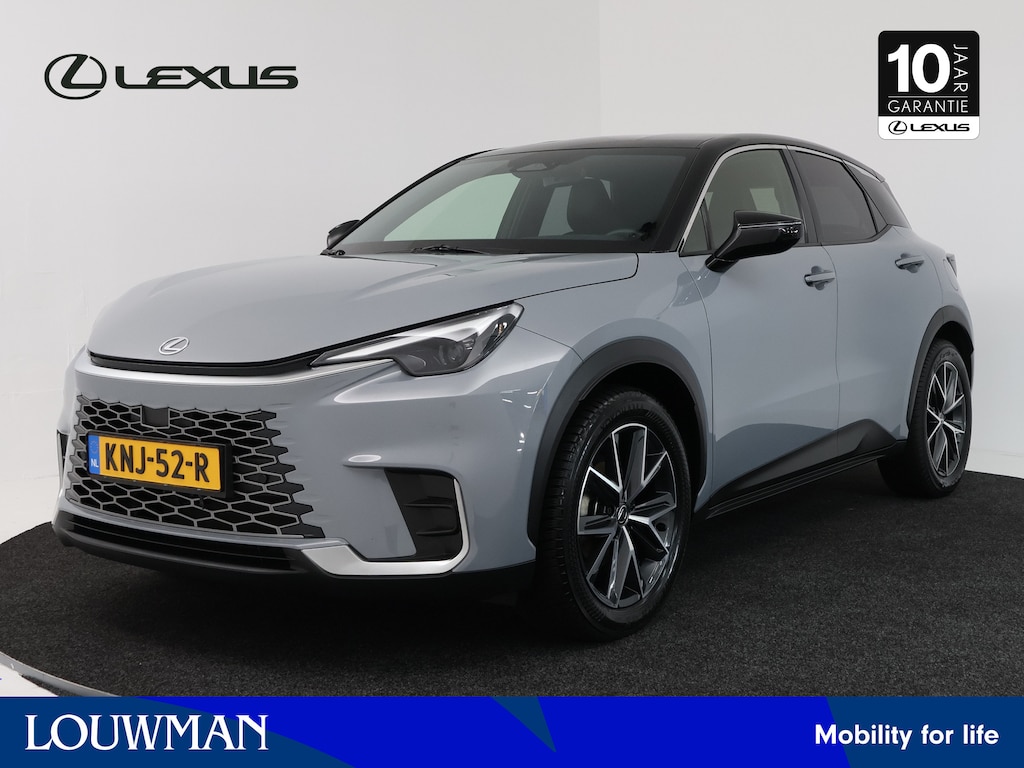 Lexus LBX Emotion 2WD | Tech Pack |