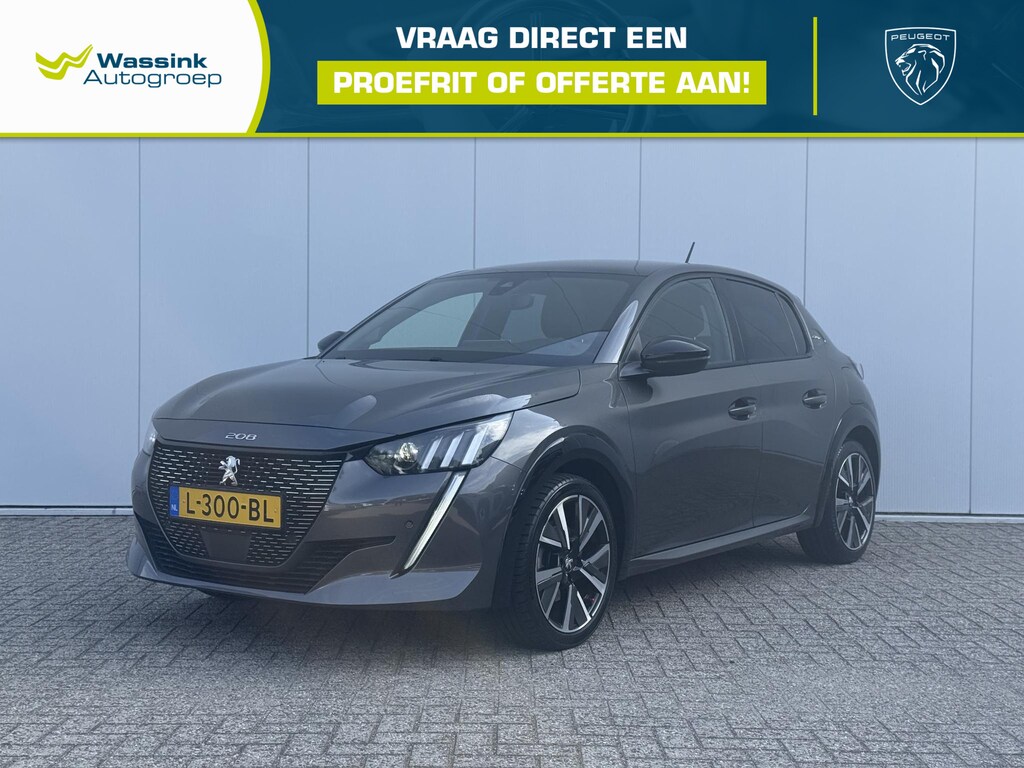 Peugeot 208 1.2 PureTech GT-Line 100 PK | Navigatie | Camera | Climate Control | 17 Inch lichtmetalen velgen | LED | Panorama Dak | Lane assist | Cruise control | Carplay |
