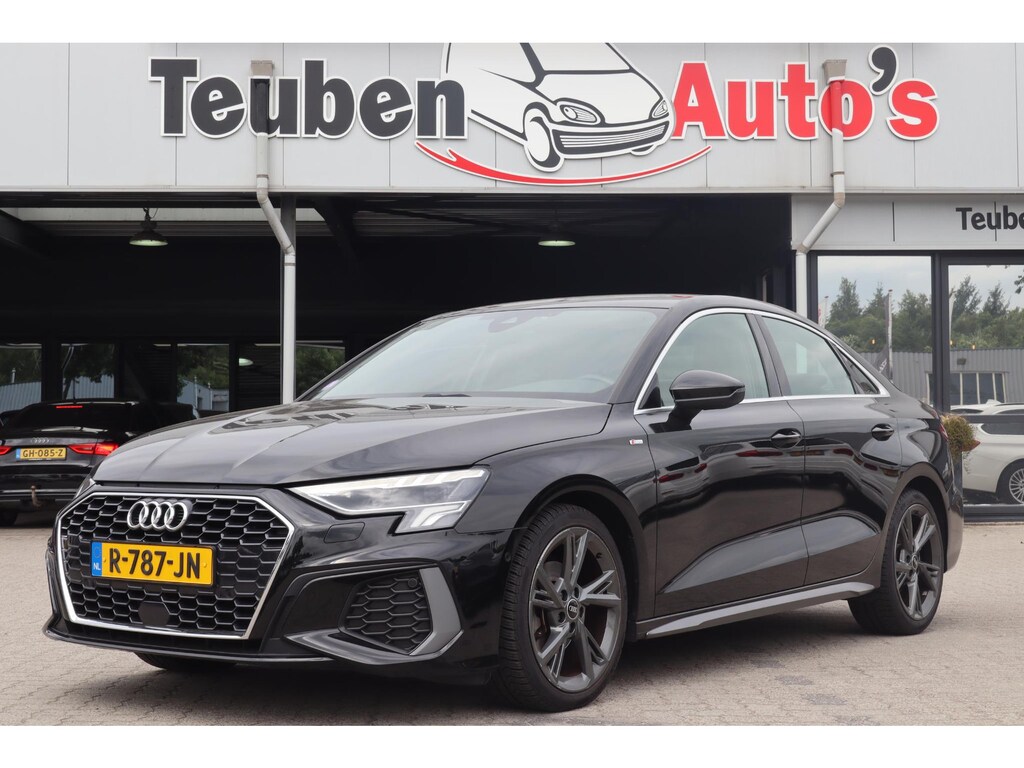 Audi A3 Limousine 35 TFSI S edition | S-line interieur |  Automaat | Virtual cockpit | Apple Carplay/Android Auto