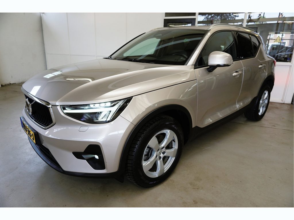 Volvo XC40 2.0 B3 Plus Stoel/stuur-verw. Pilootassistentie