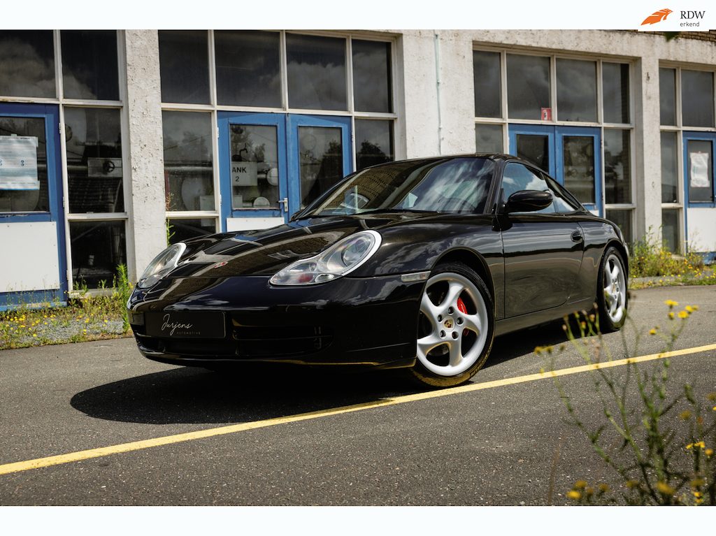 Porsche 911 3.4 Coupé Carrera 4 Manual (300pk) Xenon 18" 100% Historie