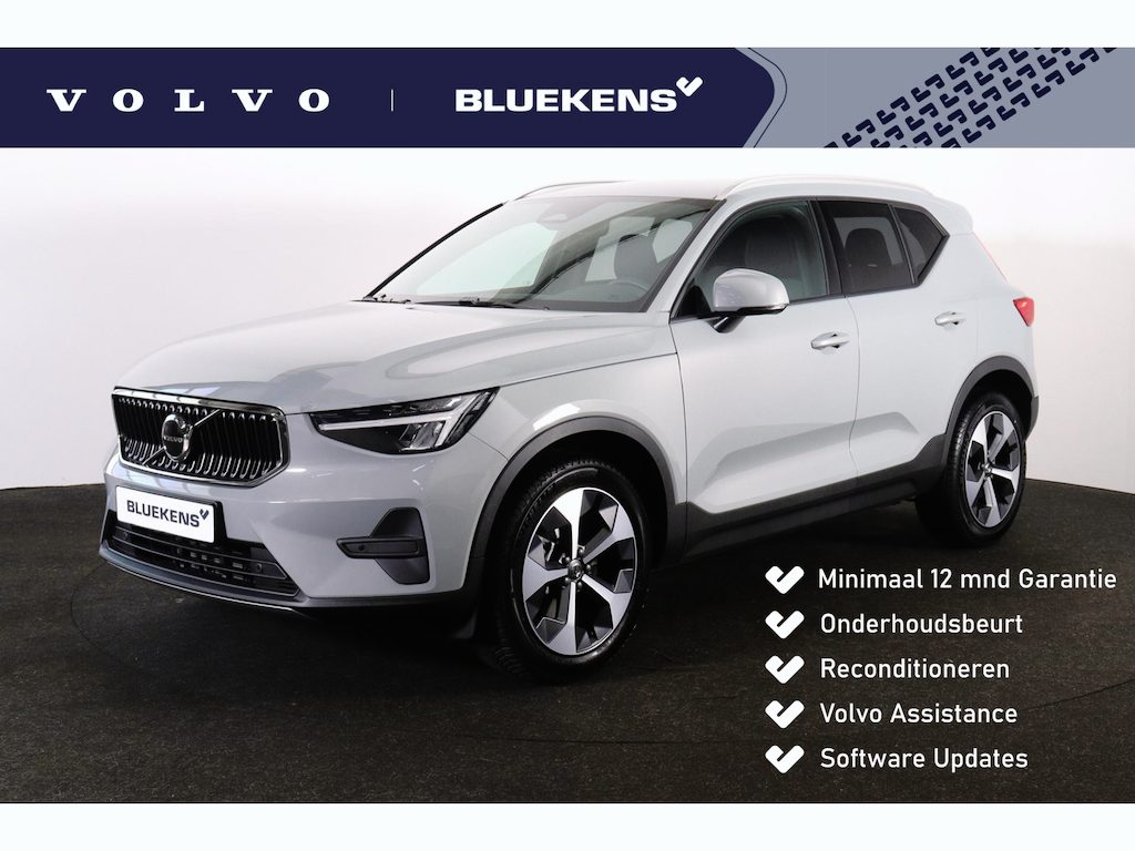 Volvo XC40 B3 Business Edition - Harman Kardon - Adaptive Cruise Control met Pilot Assist - BLIS dodehoekassistentie - Voorstoelen en stuurwiel verwarmbaar - Keyless - all season banden - Elektr. bedienbare achterklep - Parkeersensoren voor & achter - Parkeer camera acter - 19' LMV - Getint glas v.a. de B-stijl - Google Maps geïntegreerd - Apple®CarPlay