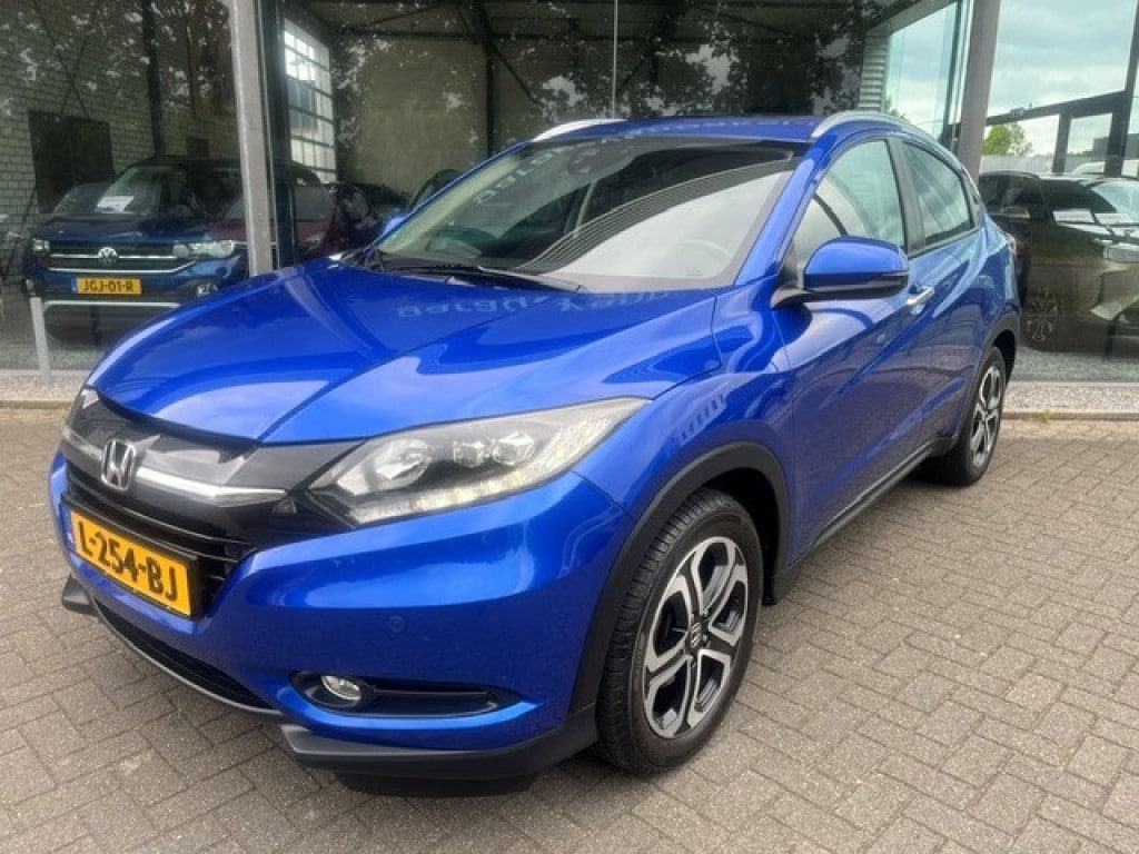 Honda HR-V 1.5 I-VTEC EXECUTIVE AUTOMAAT TREKHAAK PANO/SCHUIFDAK