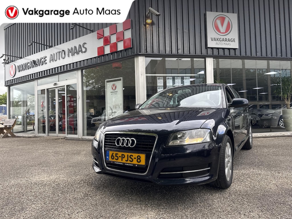 Audi A3 Sportback 1.8 TFSI Attraction Pro Line Business Meenemen €3.500,- / Clima/ Cruise Control/ APK 19/07/2027/ Lichte schade rechts+links achter
