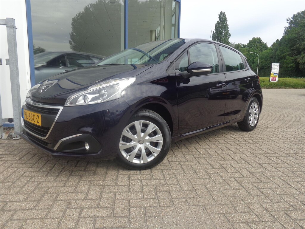 Peugeot 208 1.2 Puretech 82pk 5D Blue Lion