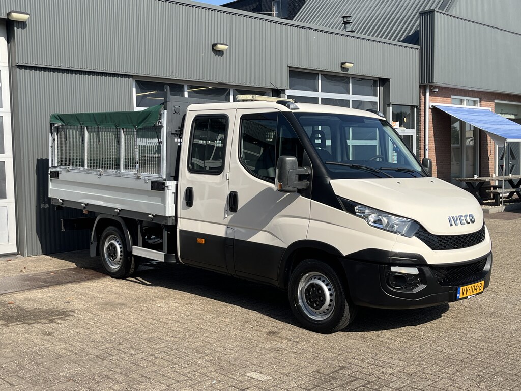 IVECO Daily 35S11D 2.3 345 Airco Trekhaak 3500kg trekgewicht 7-Persoons Open laadbak Pick-up P-up Bakwagen 1e eigenaar Euro 5 Bpm vrij voor particulier gebruik!!