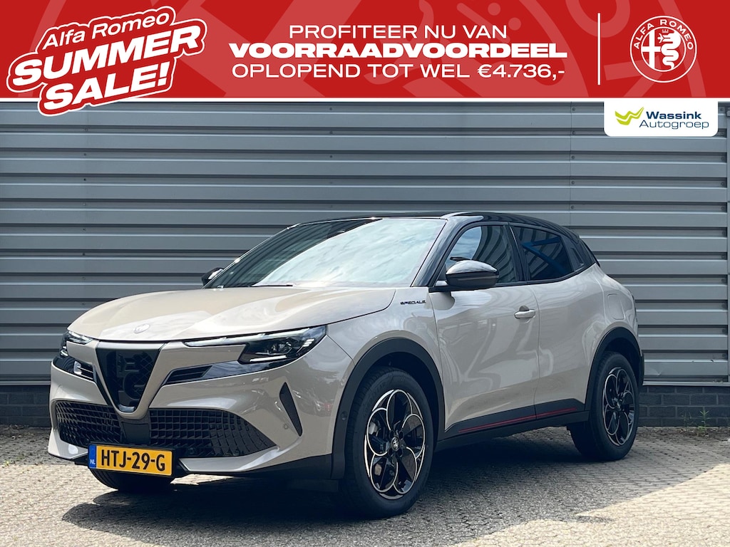 Alfa Romeo Junior 1.2 Turbo Hybrid 136pk eDCT6 Ibrida Speciale | Automaat | Camera | Pack Techno | Elektrische Achterklep | Verwarmde Voorruit | CarPlay |