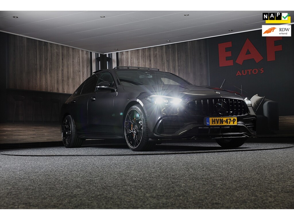 Mercedes-Benz C-klasse 300 e AMG 63 Look / Head Up / 360 Camera / Acc / Lane Assist / BURMESTER / Elek Stoelen / Memory / Pano