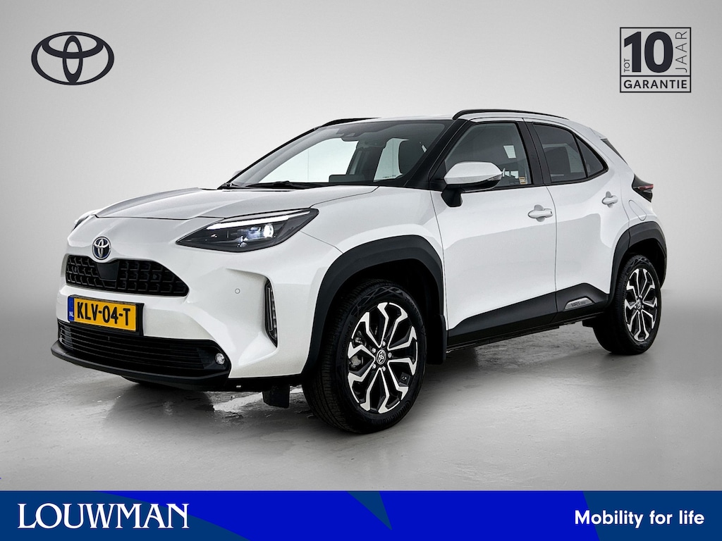 Toyota Yaris Cross 1.5 Hybrid Dynamic + Limited | Parkeersensoren voor+achter | Stoelverwarming | Buitenspiegels elektrisch inklapbaar | Navigatie | Apple CarPlay/Android Auto | Cruise Control Adaptive |