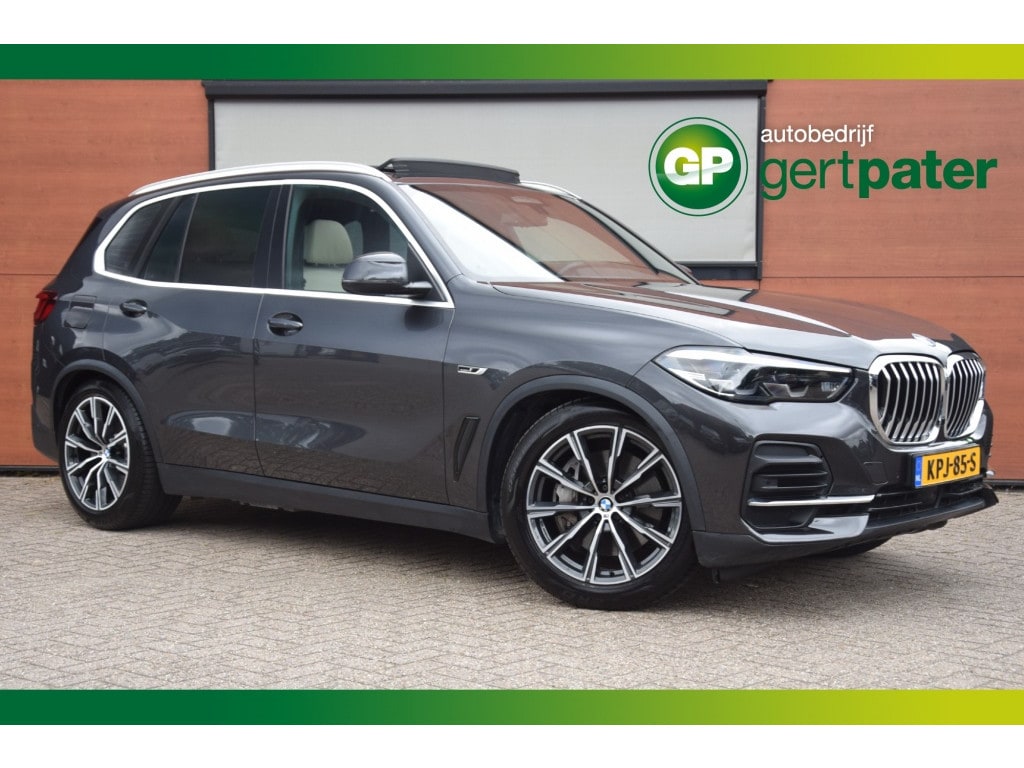 BMW X5 xDrive45e Pano/DriveAssistProfessional/Luchtvering/SOH92%