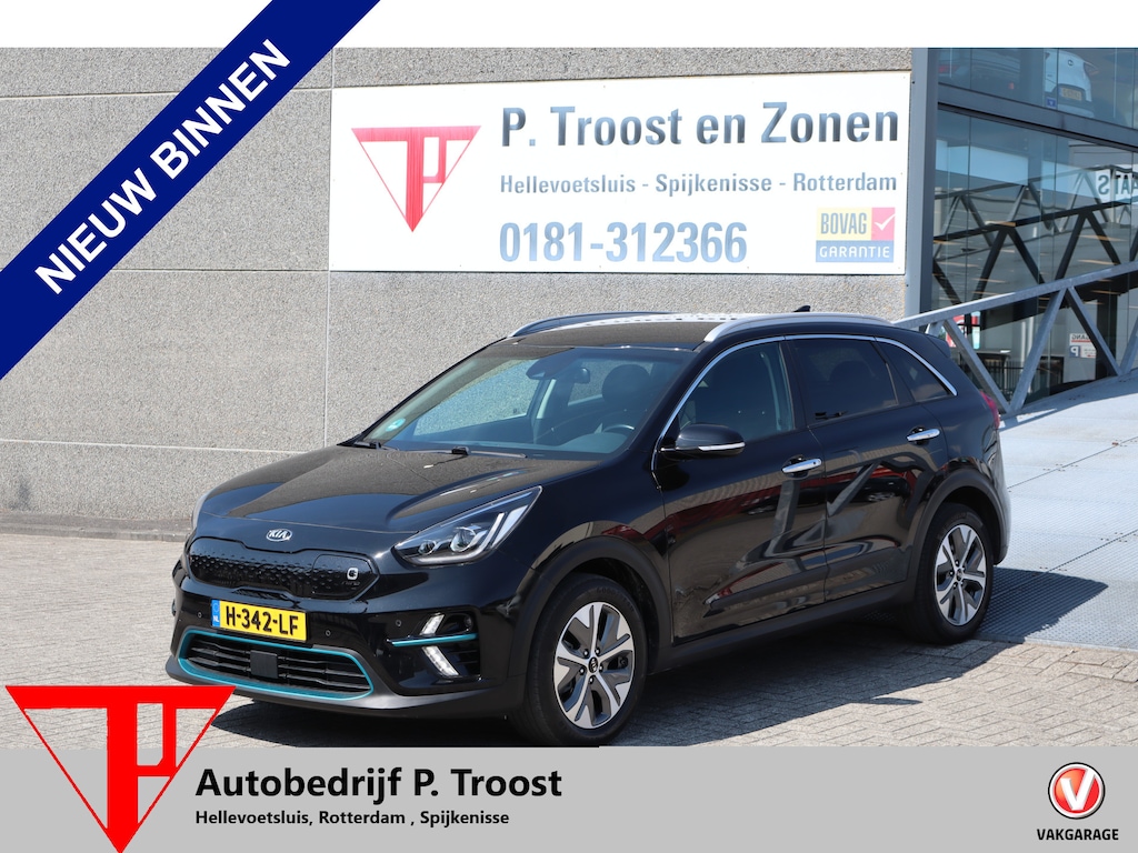Kia Niro EV e-Niro ExecutiveLine 64 kWh SOH 100% Verwarmbare & geventileerde voorstoelen/Verwarmbaar stuurwiel/Achteruitrijcamera/JBL audio/Apple carplay/Elektrisch verstelbare voorstoel/Lane assist/Dodehoek assistent/parkeersensoren rondom