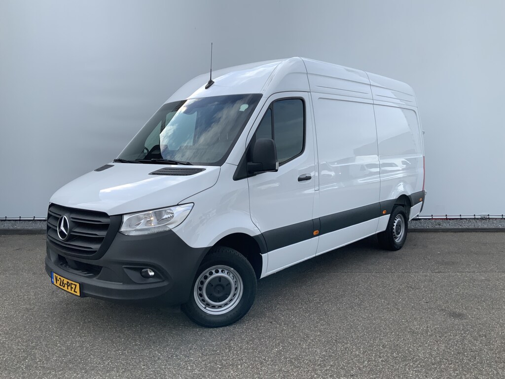 Mercedes-Benz Sprinter 317 1.9 CDI L2H2 Automaat 3 Zits Airco Camera Cruise Opstap Navi Euro 6