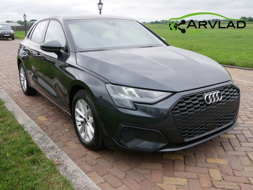 Audi A3 Sportback 30 TDI BusEd. S-Tronic 2.0TDI 85kW LEATHER CLIMA NAVI ** 12499 NETTO **