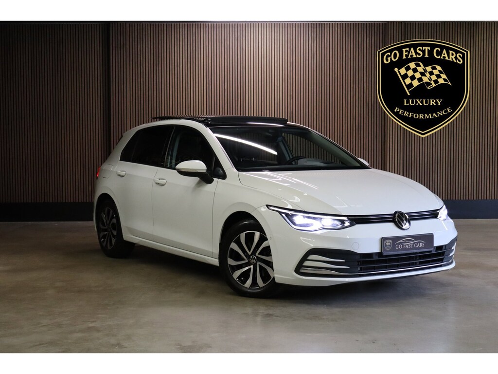 Volkswagen Golf 2.0 TDI Active |Pano|IQ Light|Stoel verw.|360 cam|Apple carplay|2022|HeadUp|Keyless|Trekhaak|Adaptive Cruise|