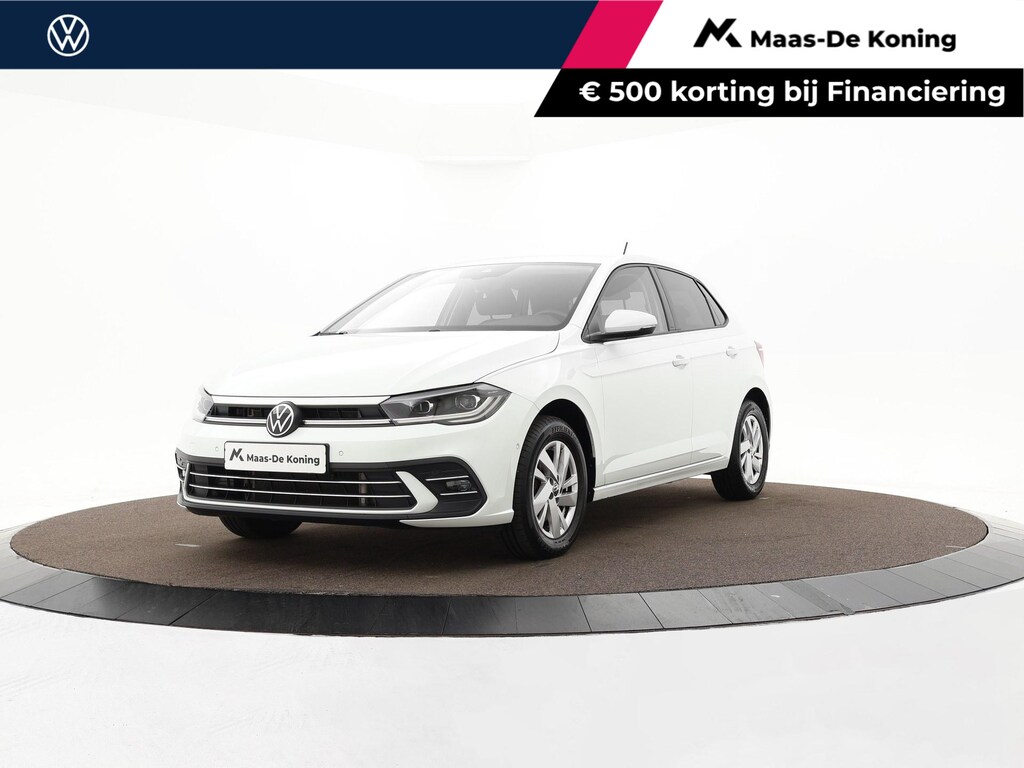 Volkswagen Polo 1.0 TSI 110pk DSG Style · Camera · Apple/Android Car Play · Dodehoeksensor · Parkeer Assistent · Stoelverwarming · Active Info Display ·