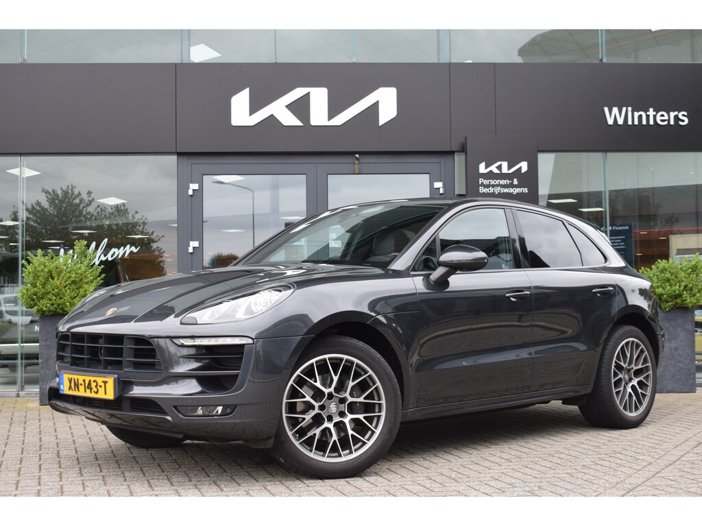Porsche Macan 2.0T | Luchtvering | Sport Uitlaat | Panorama | Trekhaak | Leder | Full Options |