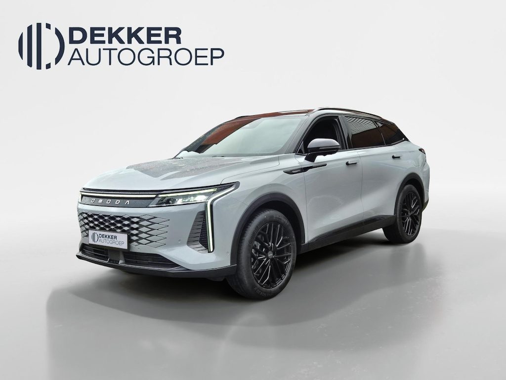 Omoda 9 PHEV Premium Panoramadak - 1100KM Bereik Black Edition!