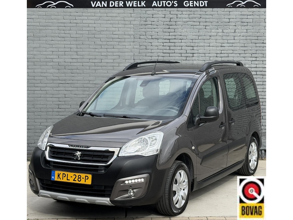 Peugeot Partner Tepee 1.2 ALLURE | NAVI | CLIMA | PDC+CAM | TREKHAAK | BOVAG!