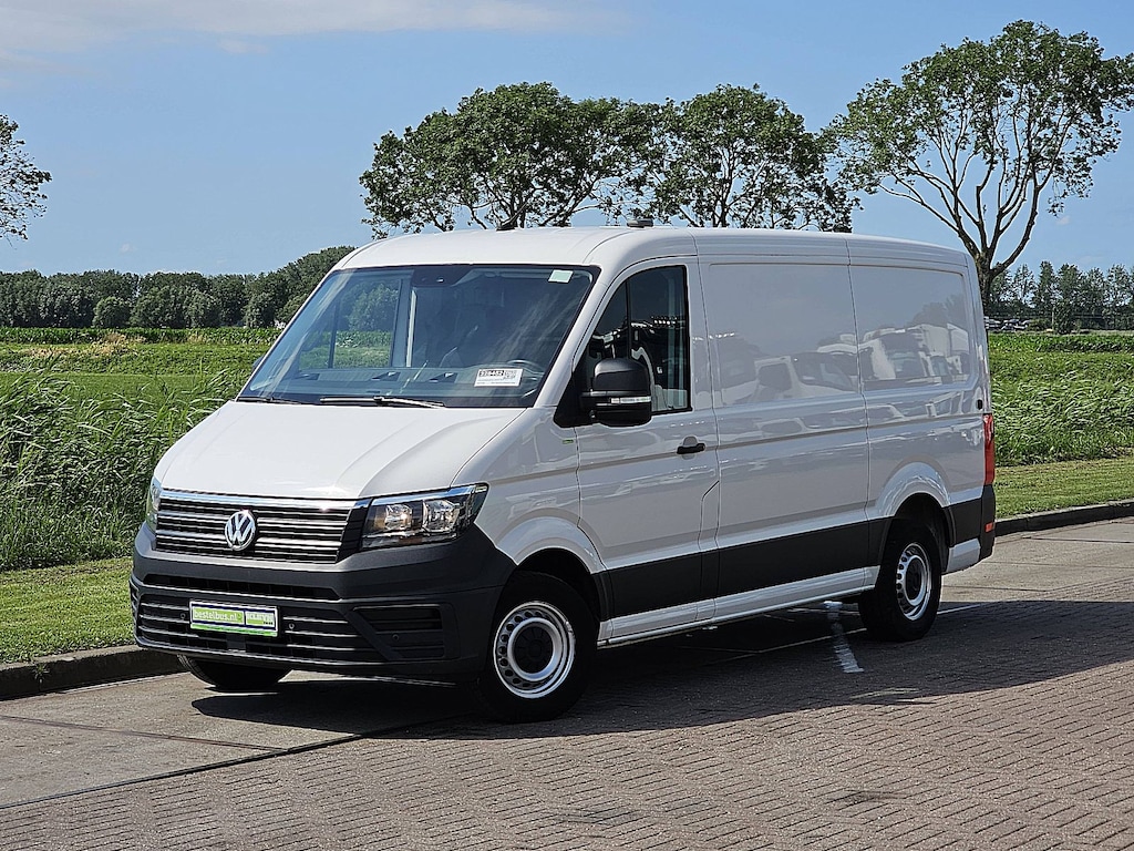 Volkswagen Crafter 2.0 TDI L3H2 Airco | Carplay | Android Auto | Parkeersensoren voor+achter | Voorruitverwarming