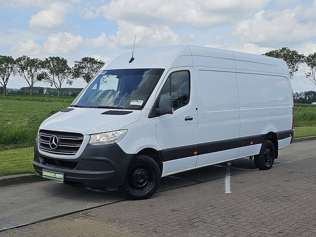 Mercedes-Benz Sprinter 316 2.2 CDI L3H2 EURO VI-D 3.5T-Trekhaak Mbux10 + Navi 3-Zits Comfort-Stoel Stoelverwarming 163Pk Euro6 Leer!