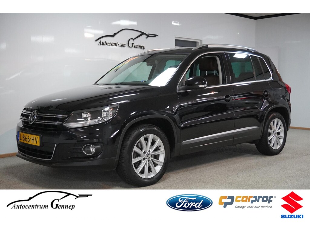 Volkswagen Tiguan 1.4 TSI Sport&Style | trekhaak | panorama
