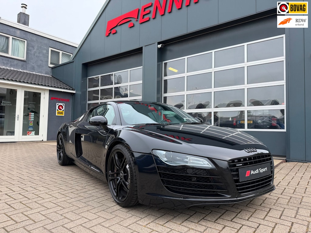 Audi R8 4.2 V8 FSI Quattro / Carbon / B&O / Alcantara / incl. Audi mobiliteit service.