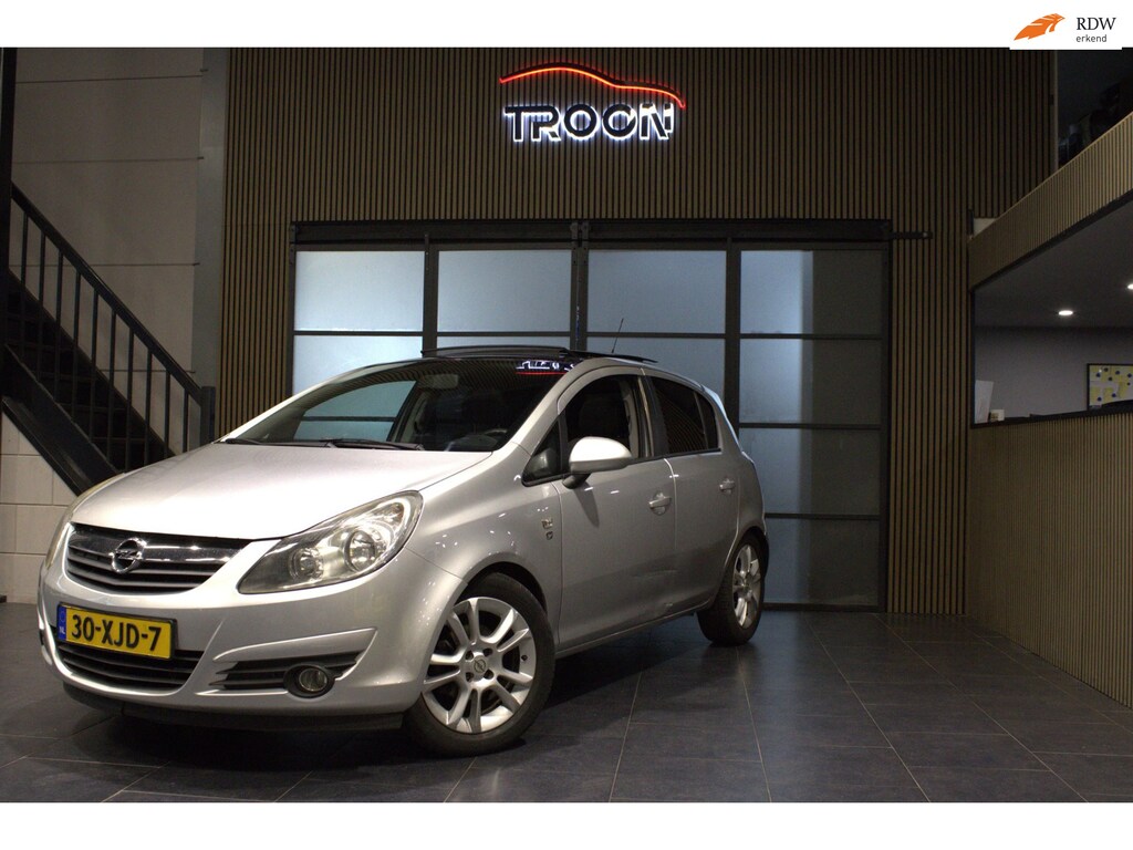 Opel Corsa Opel Corsa 1.4 | Panoramadak | Apple CarPlay & Android Auto | Achteruitrijcamera | 90 PK