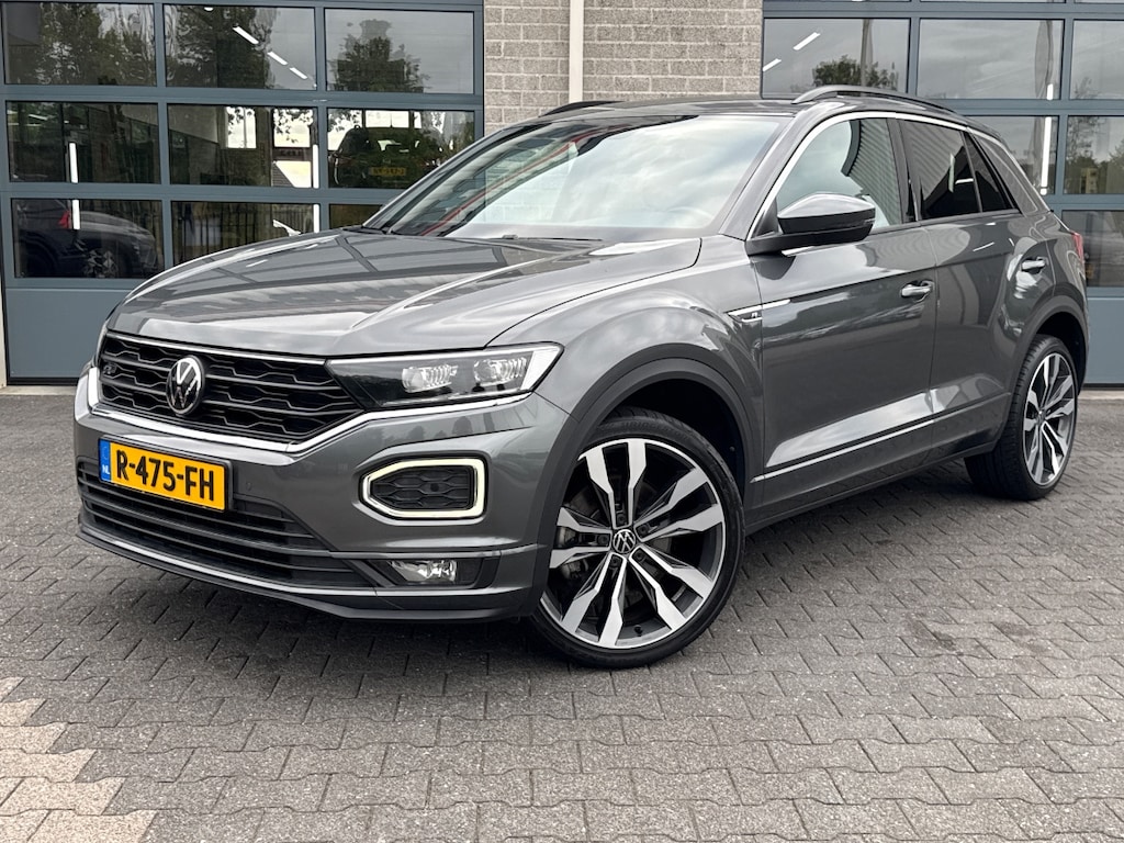 Volkswagen T-Roc 1.5 TSI Sport | R-LINE | CARPLAY |