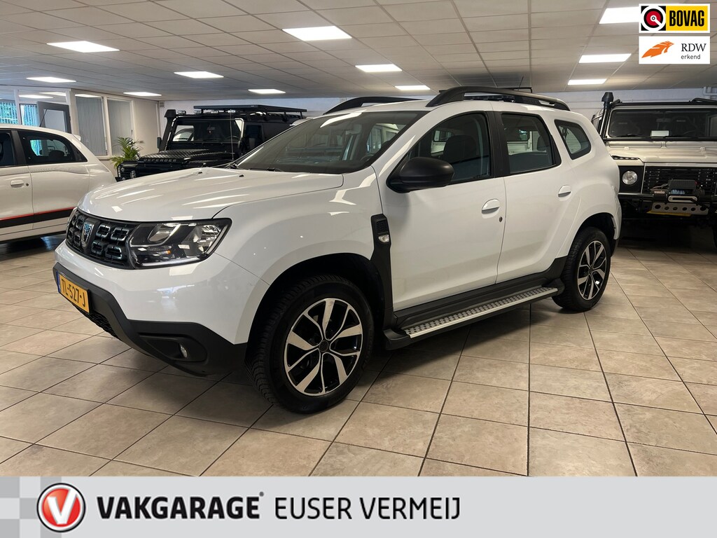Dacia Duster 1.2 TCe Comfort Navigatie, Airco, Cruise controle, Trekhaak.