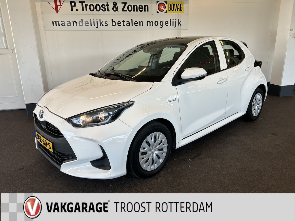 Toyota Yaris 1.5 Hybrid 115 Business Automaat | Panoramadak | Cruise control | Climate control | Navigatie