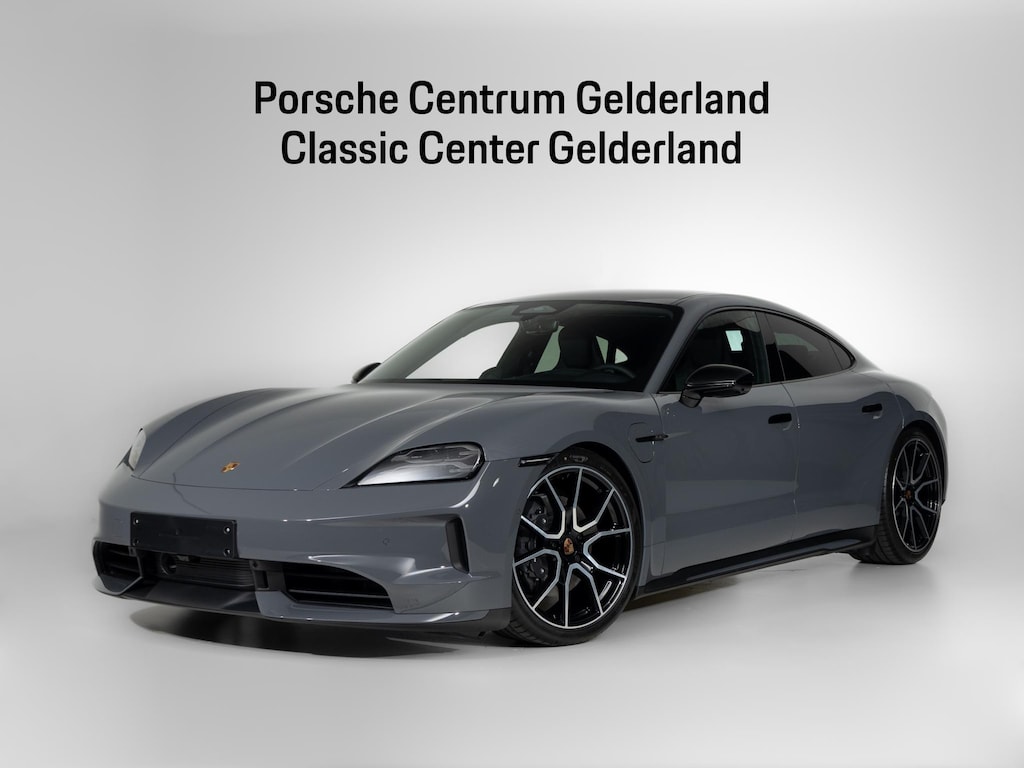 Porsche Taycan 4 Black Edition