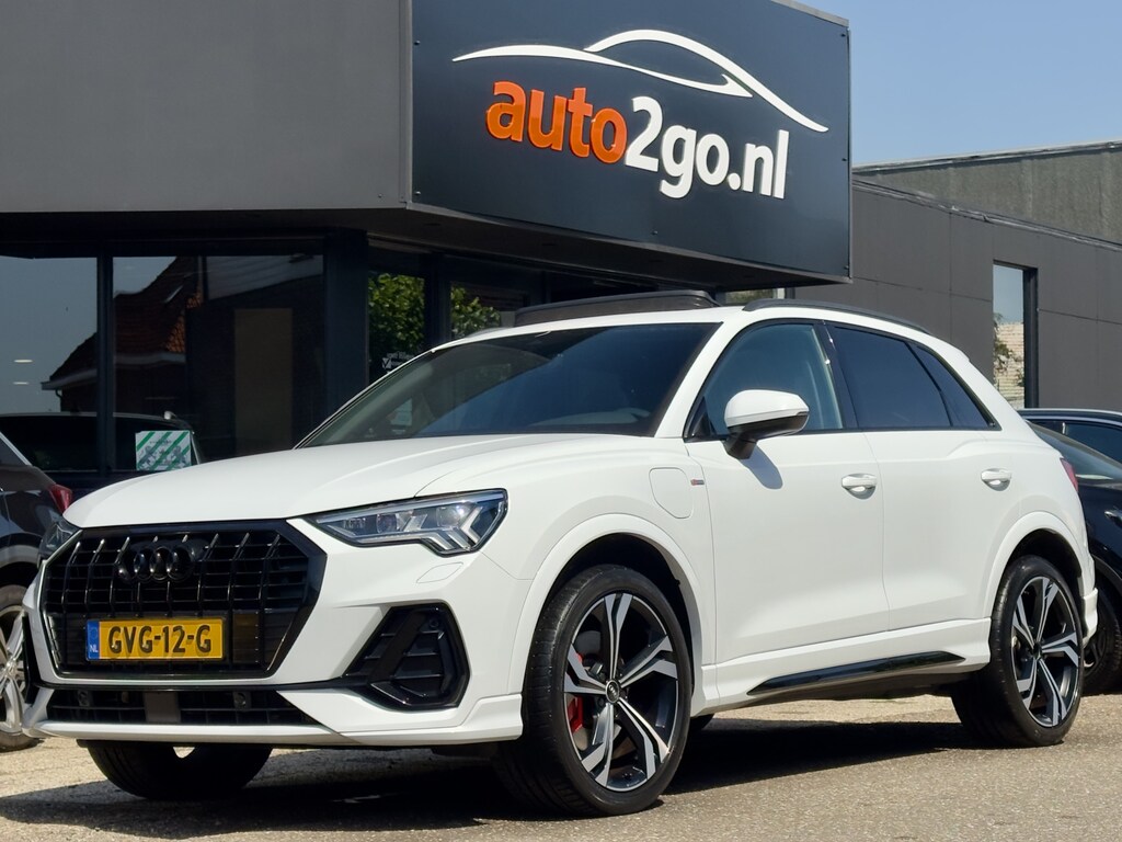 Audi Q3 45 TFSI e AUT6 3X S-LINE PANODAK LEDER NAVI DIGI-DASH APPLE-CARPLAY LED LMV PDC