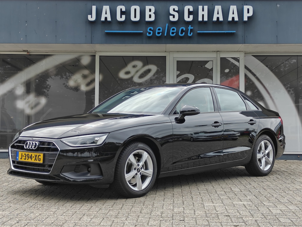 Audi A4 Limousine 35 TFSI Pro Line / Carplay / 17'' LM / LED / Sensoren V+A