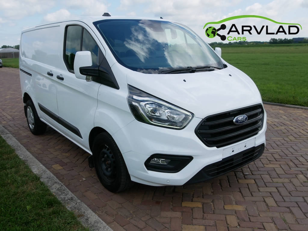 Ford Transit Custom 280 2.0 TDCI L1H1 96kW AUT. AC 3-SEATS ** 8499 EX BTW **