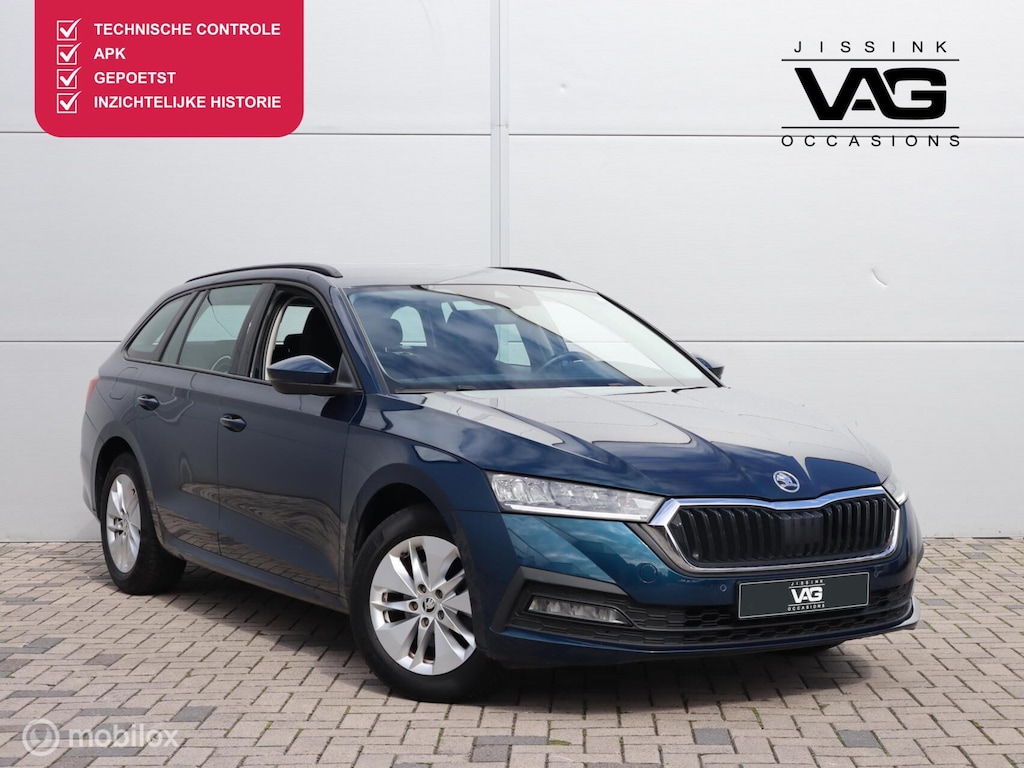Skoda Octavia Combi 1.0 e-TSI ACC Trekhaak Parkeersensoren