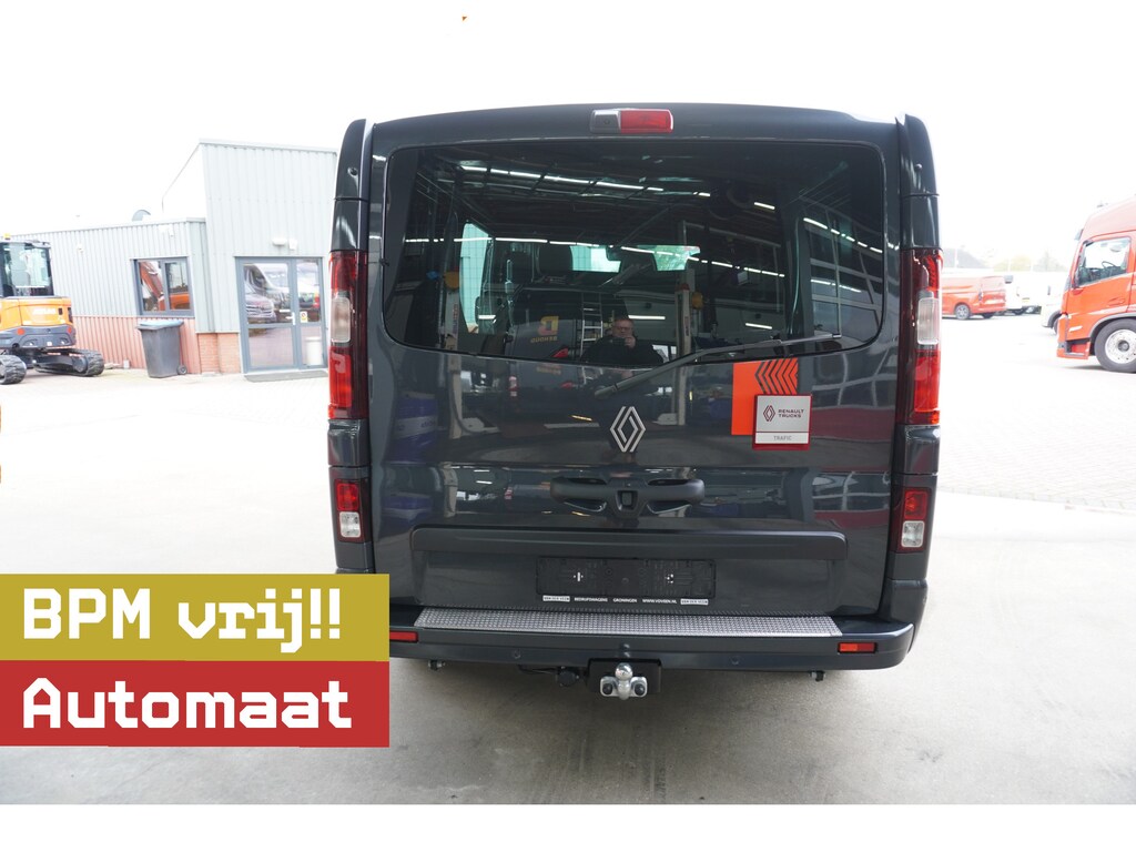 Renault Trafic 2.0 Blue dCi 170pk T30 L2H1 Red Edition Exclusive Automaat Schuifdeur L / R Nr. V203 | Climate | Cruise | Navi | Trekhaak | Achterklep | Betimmering