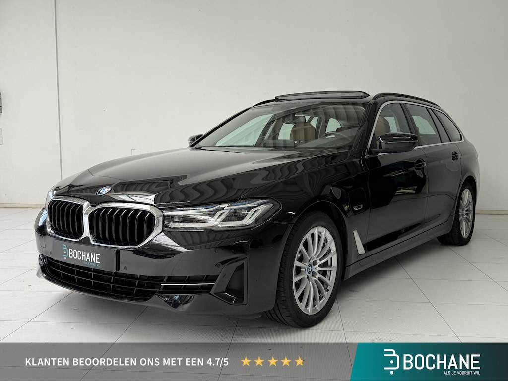 BMW 5-Serie Touring 530e xDrive Business Edition Plus | Panoramadak | Leder | Stoelverwarming |