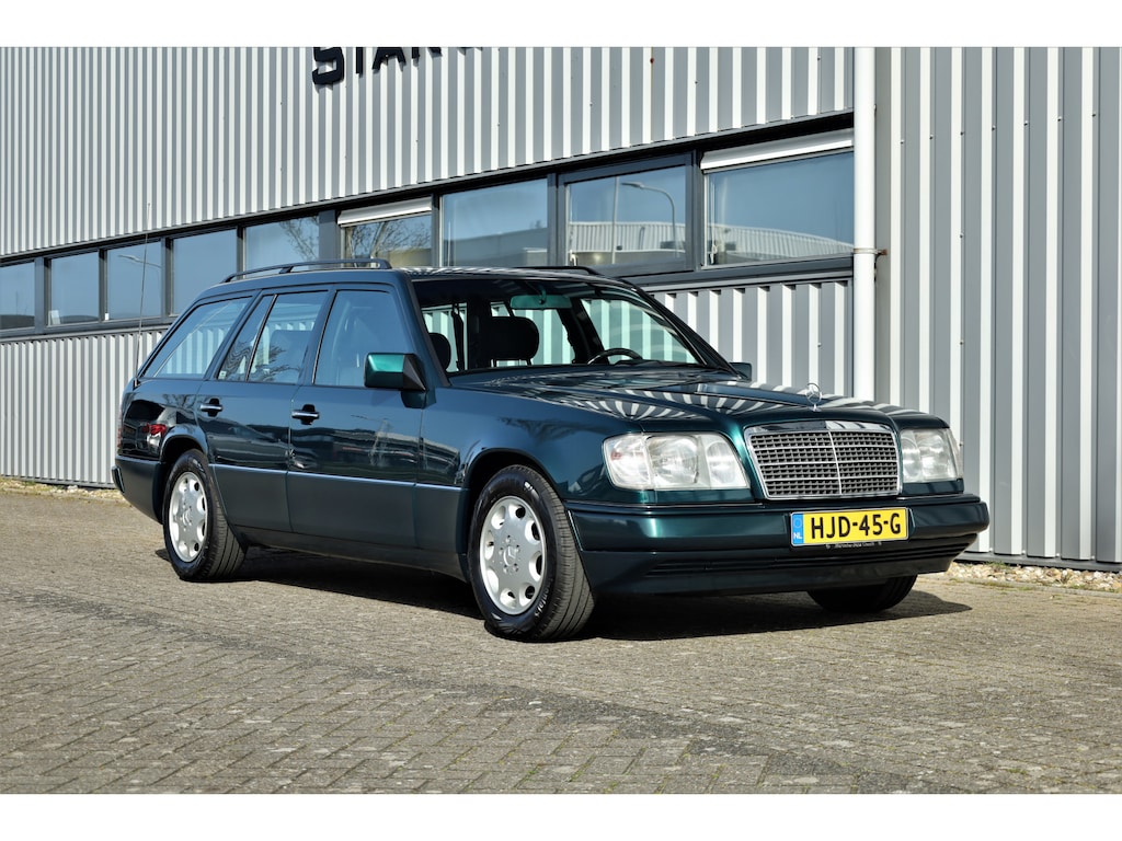 Mercedes-Benz E-klasse Combi E 200 S124 Youngtimer 141462km