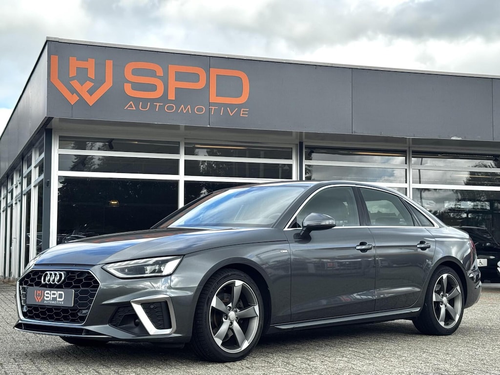 Audi A4 Limousine 35 TFSI S-Line|Matrix|Carplay|Trekhaak|NAP