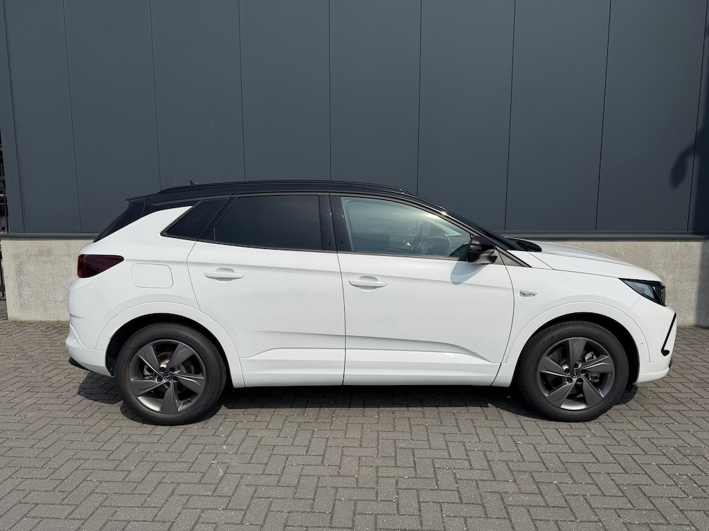 Opel Grandland 1.6 Turbo Plug-In Hybrid 4x4 GSe Automaat 300PK